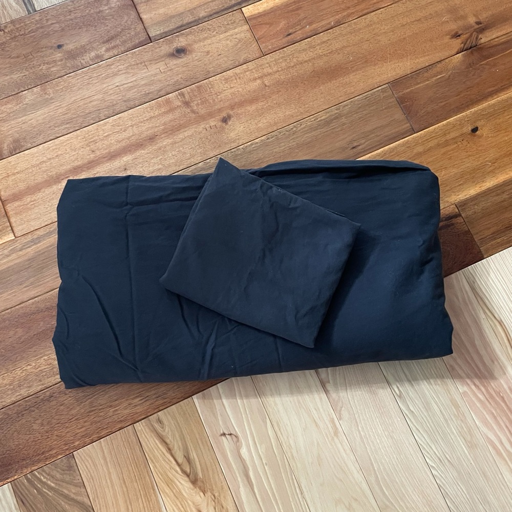 Pottery barn twin duvet cover and Sham